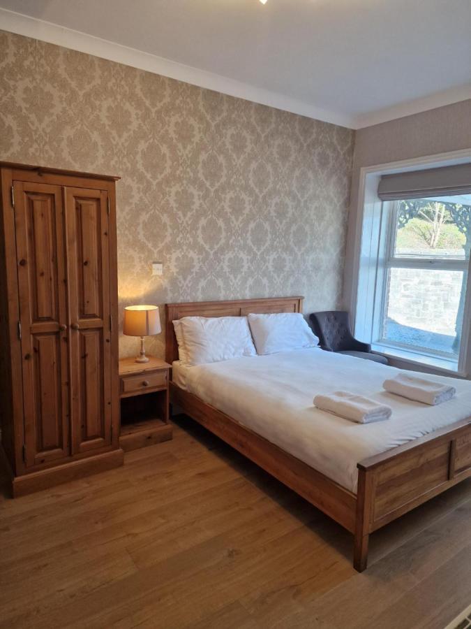 Broadway House Bed & Breakfast Laugharne Eksteriør bilde